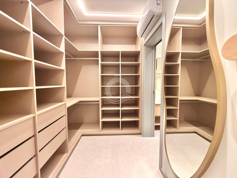 Casa 6 quartos vista lago mobiliada venda Sense Xangri-Lá: 44ª foto da galeria de imagens do imóvel