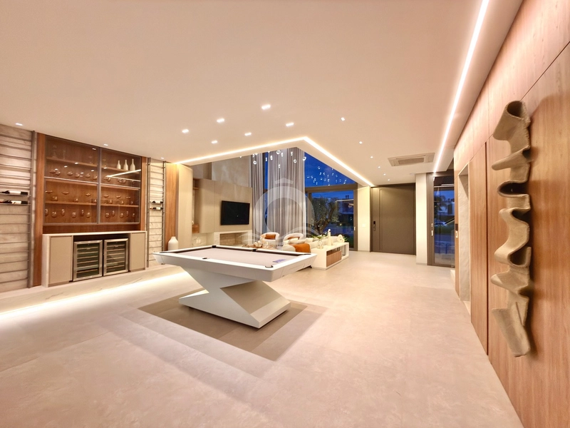 Casa 6 quartos vista lago mobiliada venda Sense Xangri-Lá: 74ª foto da galeria de imagens do imóvel