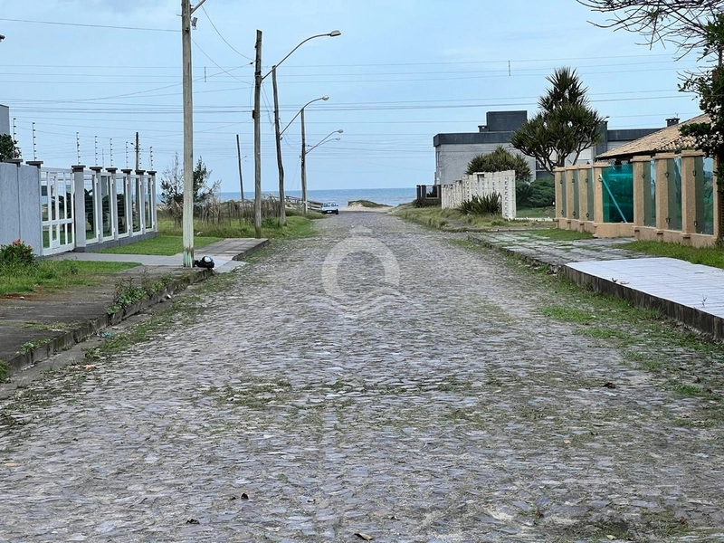 Terreno 225m² - 2 quadras do mar - Jardim Beira Mar - Capão da Canoa: 2ª foto da galeria de imagens do imóvel