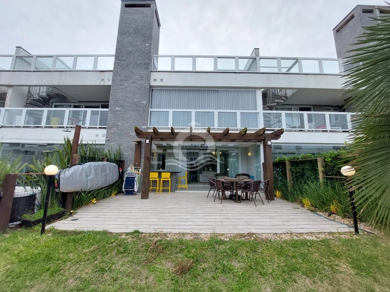 Casa em Condomínio em Xangri-lá, vista para lagoa: 5ª foto da galeria de imagens do imóvel