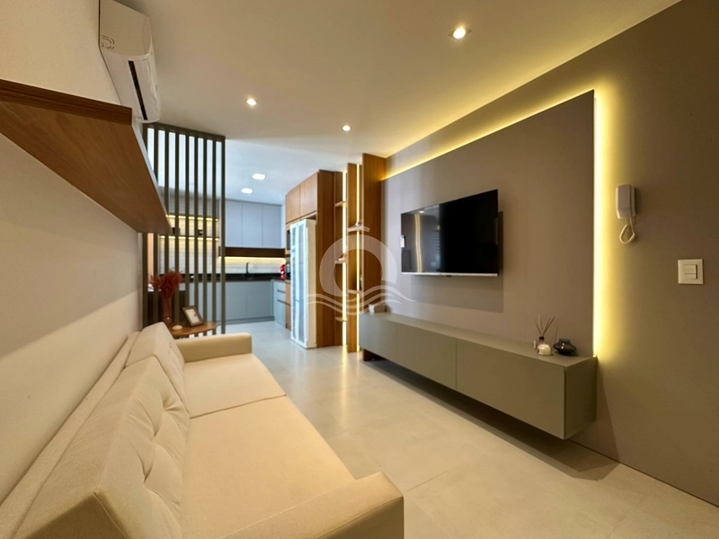 Apartamento 2 dormitórios c/ suíte - B. Navegantes