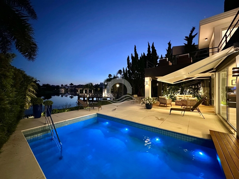 Casa Cond. 6D (6S) - 516m² - Vista Lago e Mobiliada - Atlântida: 10ª foto da galeria de imagens do imóvel