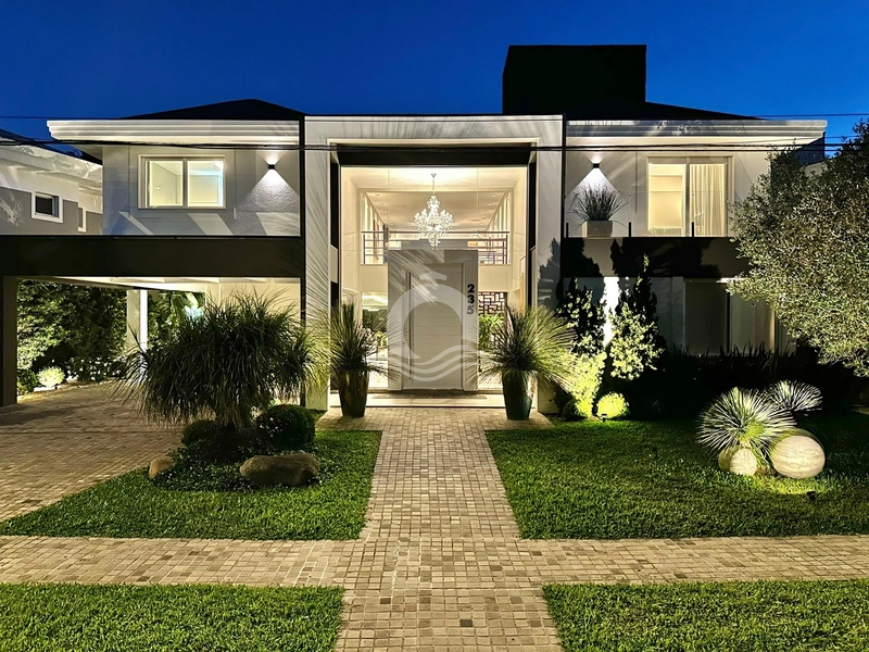 Casa Cond. 6D (6S) - 516m² - Vista Lago e Mobiliada - Atlântida: 2ª foto da galeria de imagens do imóvel