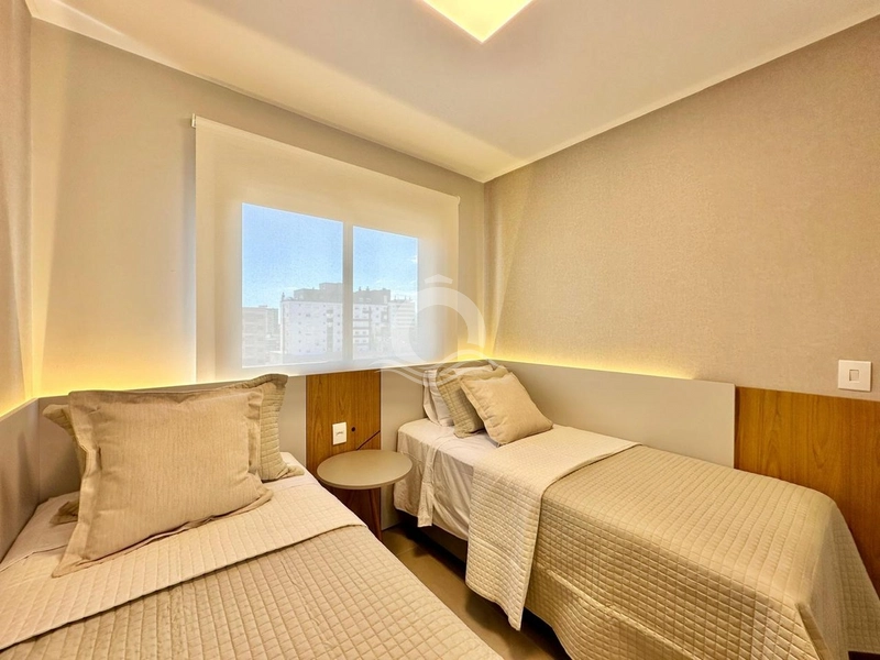 APARTAMENTO 2 DORMITÓRIOS MOBILIADO & DECORADO: 13ª foto da galeria de imagens do imóvel
