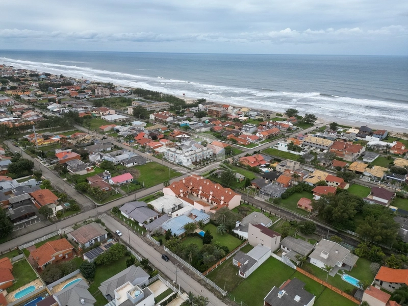 Uma verdadeira mansão térrea em Xangri-lá bem próximo ao mar e a praia: 39ª foto da galeria de imagens do imóvel