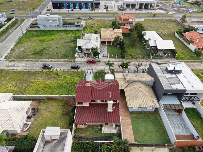 Casa 4 quartos mobiliada de esquina venda Centro Xangri-Lá: 24ª foto da galeria de imagens do imóvel