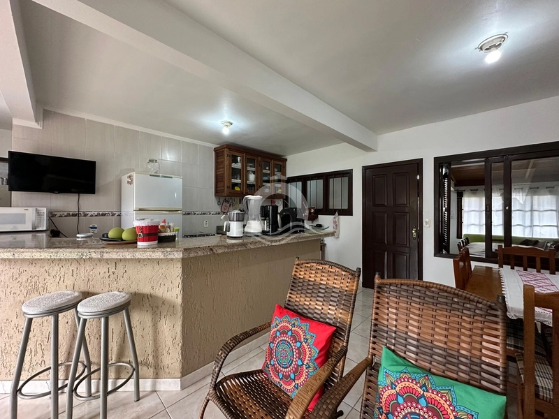 Casa 4 quartos mobiliada de esquina venda Centro Xangri-Lá: 5ª foto da galeria de imagens do imóvel
