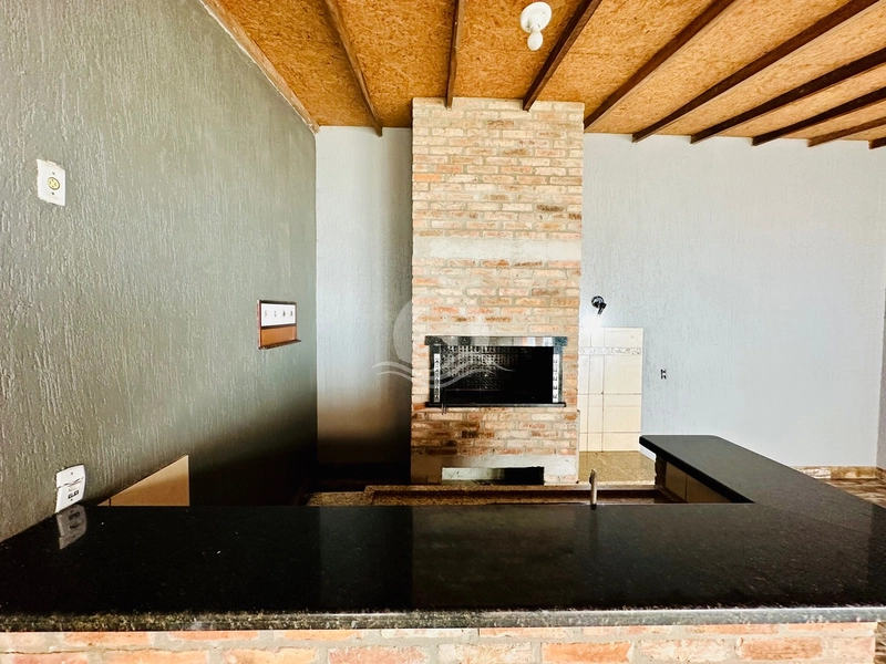 Casa à venda em área nobre e central de Xangri-Lá!: 33ª foto da galeria de imagens do imóvel