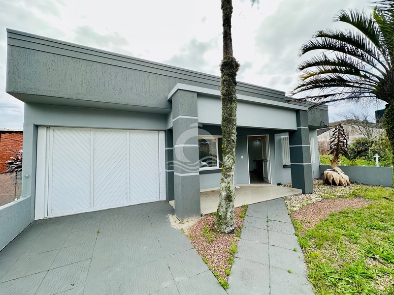 Casa à venda em área nobre e central de Xangri-Lá!: 1ª foto da galeria de imagens do imóvel