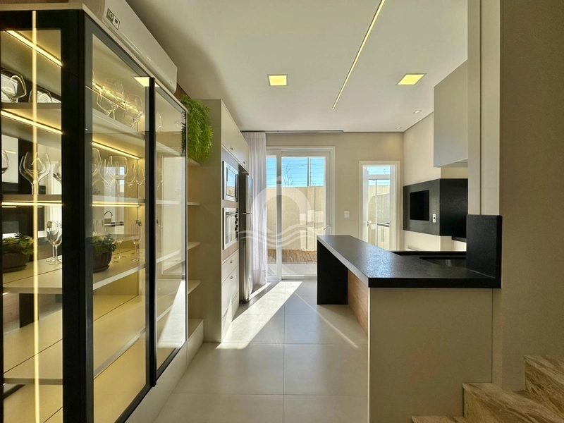 CASA EM CONDOMÍNIO FECHADO MOBILIADA E DECORADA COM 60 MESES PRA PAGAR: 3ª foto da galeria de imagens do imóvel