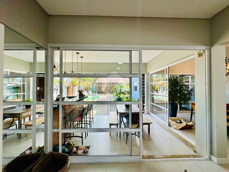 Casa padrão condomínio em bairro nobre: 20ª foto da galeria de imagens do imóvel