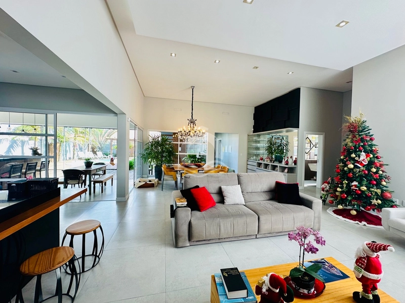 Casa padrão condomínio em bairro nobre: 8ª foto da galeria de imagens do imóvel