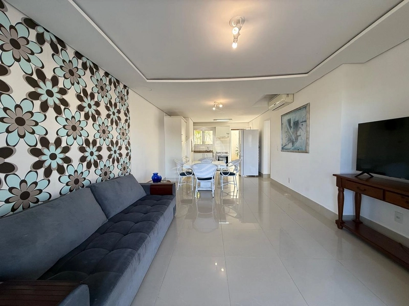 Sobrado em condomínio com infra completa xangri-lá: 3ª foto da galeria de imagens do imóvel