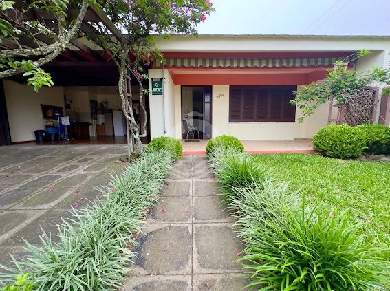 Casa 3 quartos mobiliada venda Centro Xangri-Lá: 2ª foto da galeria de imagens do imóvel