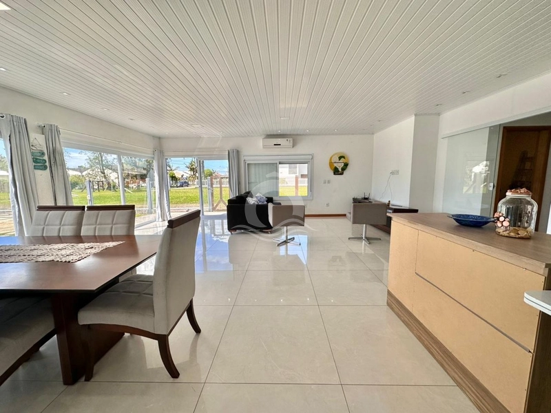 Casa 4 quartos piscina mobiliada venda Centro Xangri-Lá: 10ª foto da galeria de imagens do imóvel