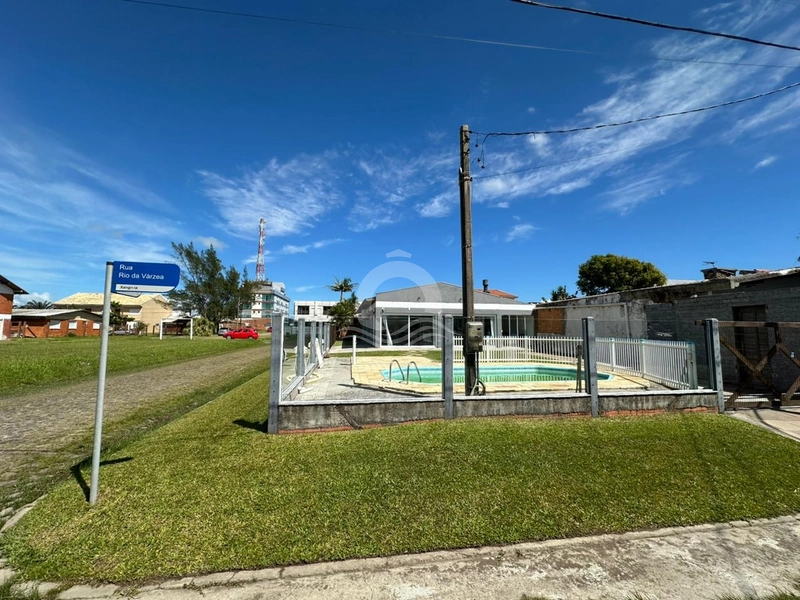 Casa 4 quartos piscina mobiliada venda Centro Xangri-Lá: 2ª foto da galeria de imagens do imóvel
