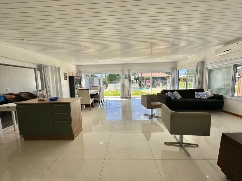 Casa 4 quartos piscina mobiliada venda Centro Xangri-Lá: 11ª foto da galeria de imagens do imóvel