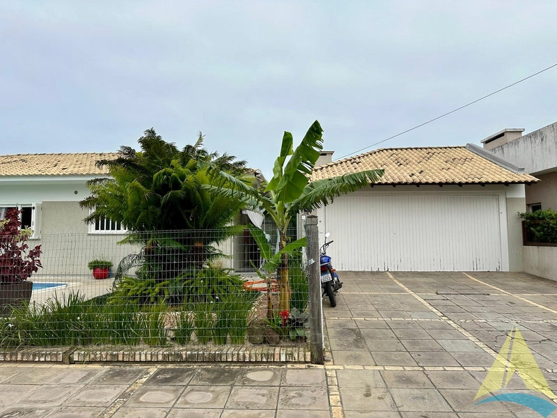 Casa 3 quartos mobiliada venda Santo Antônio Capão da Canoa: 2ª foto da galeria de imagens do imóvel