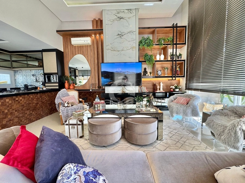 Belissina casa térrea Cond. Condado de Capão