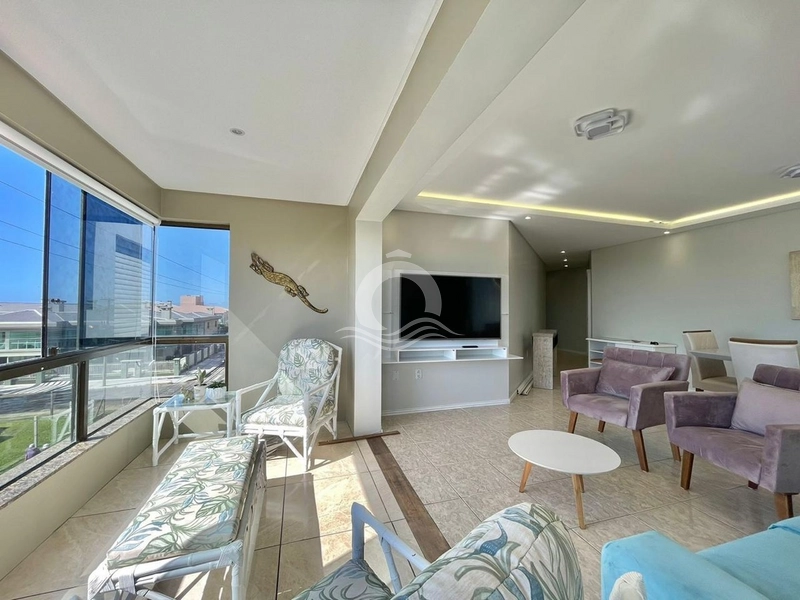 3 Dormitórios na Beira Mar