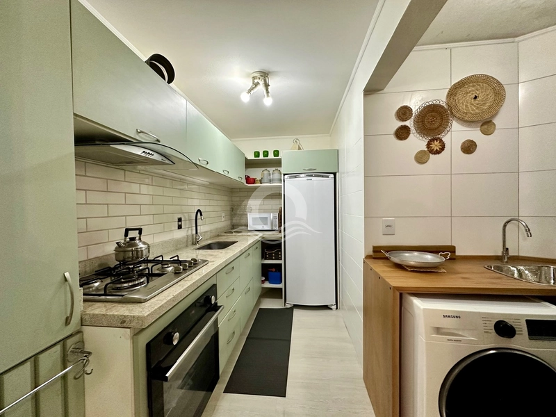 Apartamento decorado uma quadra do mar: 7ª foto da galeria de imagens do imóvel