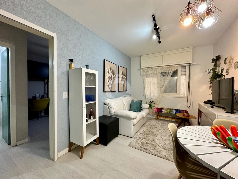 Apartamento decorado uma quadra do mar: 1ª foto da galeria de imagens do imóvel