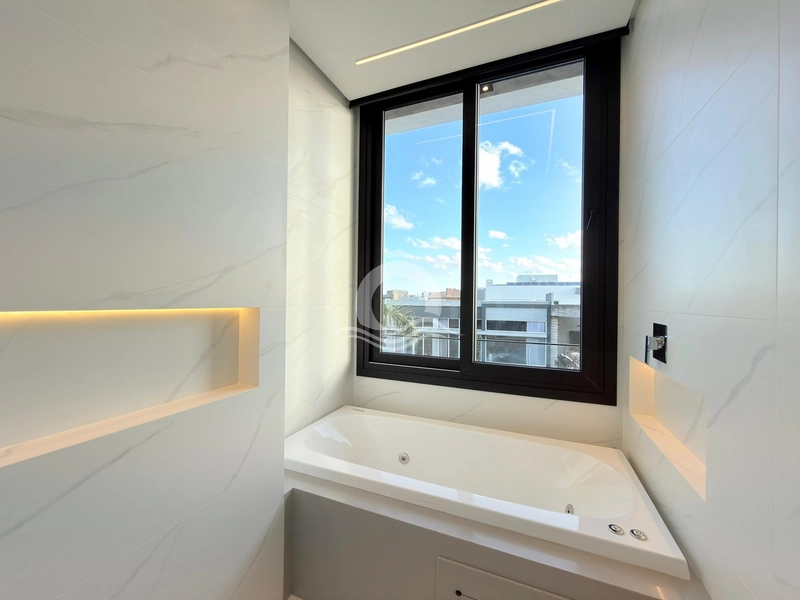 Casa 5 quartos piscina beira lago venda Malibu Xangri-Lá: 32ª foto da galeria de imagens do imóvel