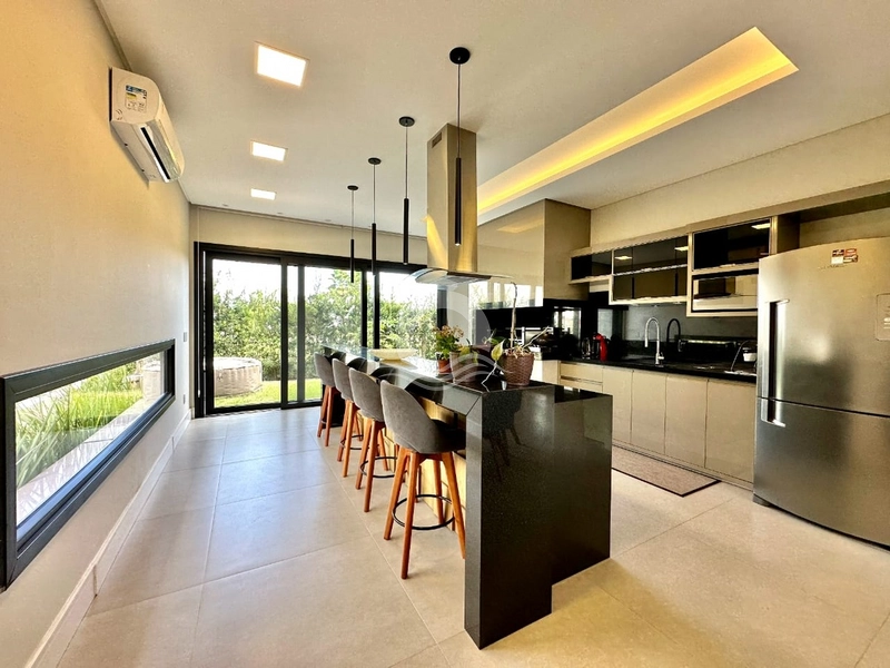Casa de Alto Padrão à Venda – Condomínio Dubai: 53ª foto da galeria de imagens do imóvel