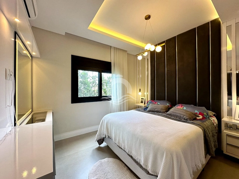 Casa de Alto Padrão à Venda – Condomínio Dubai: 56ª foto da galeria de imagens do imóvel