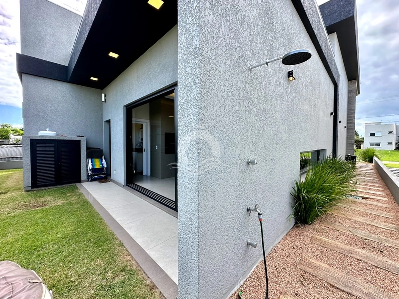 Casa de Alto Padrão à Venda – Condomínio Dubai: 47ª foto da galeria de imagens do imóvel