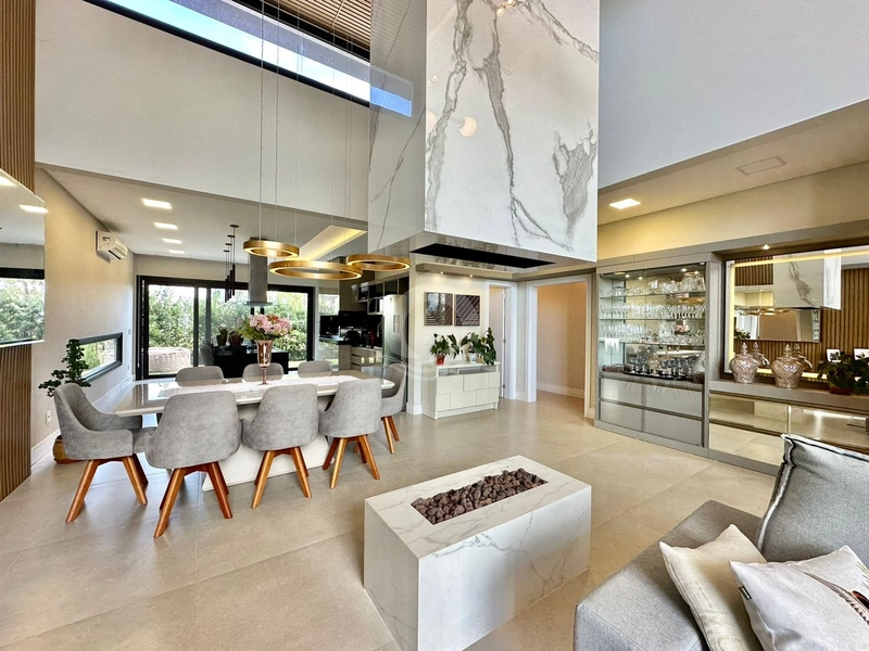 Casa de Alto Padrão à Venda – Condomínio Dubai: 8ª foto da galeria de imagens do imóvel
