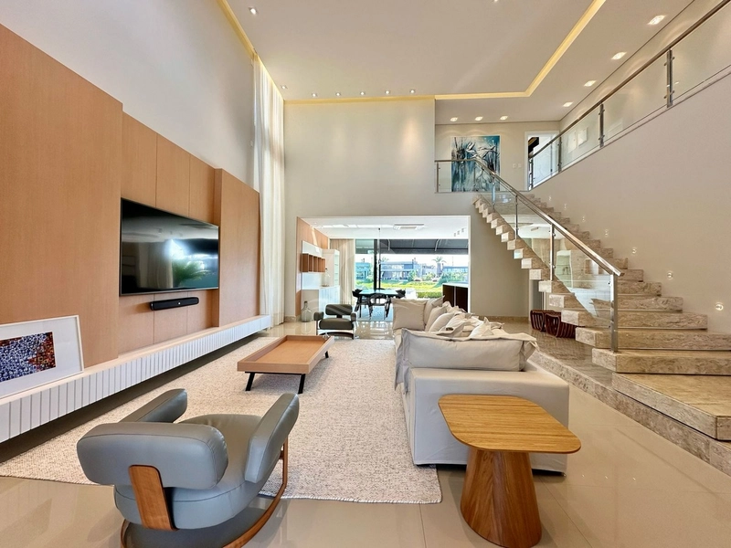 CASA BEIRA LAGO - COND. ENSEADA LAGOS: 2ª foto da galeria de imagens do imóvel
