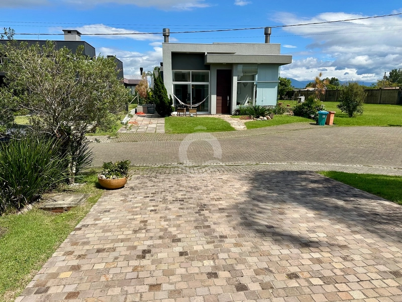 Casa 4 quartos térrea mobiliada venda Dubai Capão da Canoa: 3ª foto da galeria de imagens do imóvel