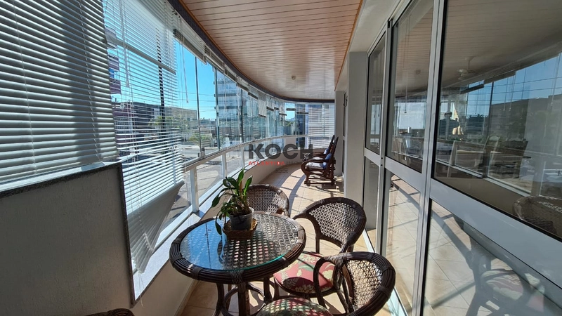 Apartamento com 03 dormitórios, no centro de Atlântida: 13ª foto da galeria de imagens do imóvel