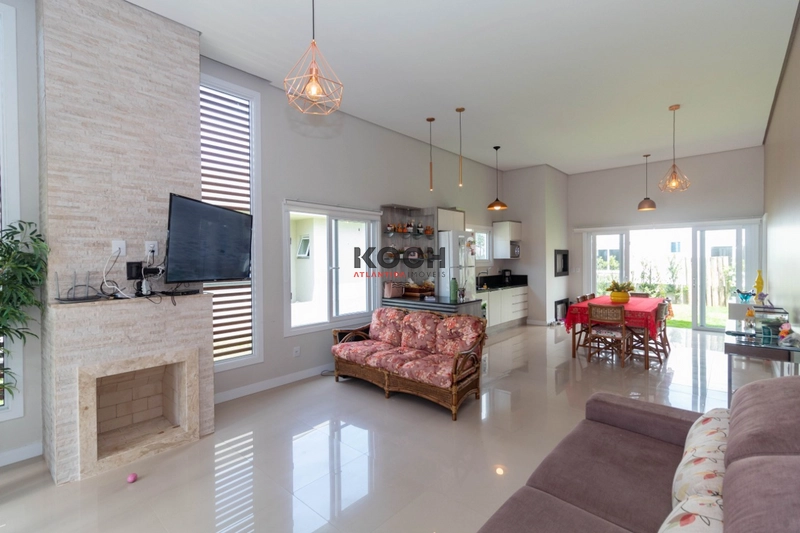 Casa térrea com 03 dormitórios, no Condomínio Dubai: 4ª foto da galeria de imagens do imóvel
