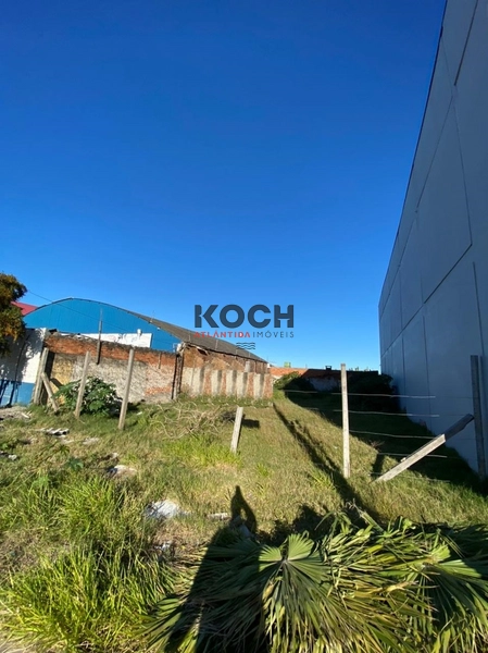 Terreno comercial 360m² em Capão da Canoa: 1ª foto da galeria de imagens do imóvel