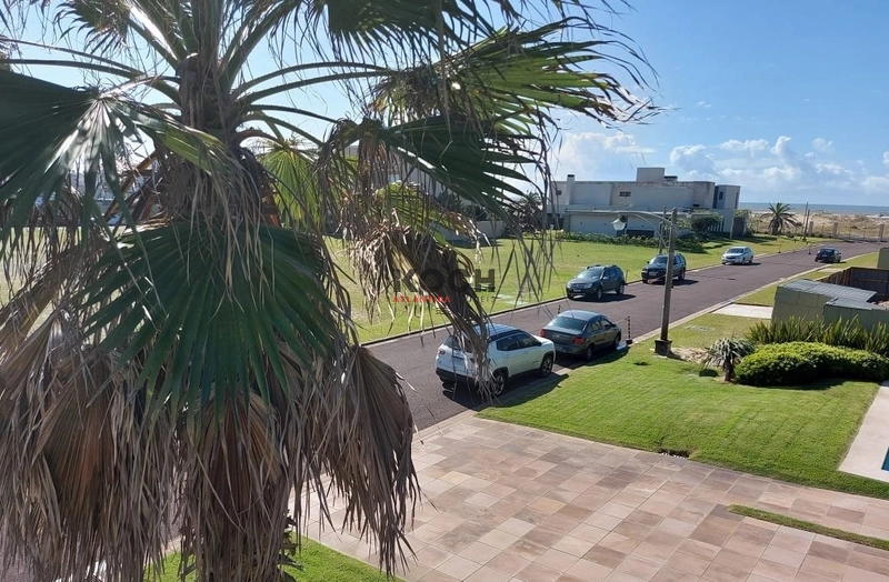 Sobrado decorado com 05 suítes, no Condomínio Playa Vista: 35ª foto da galeria de imagens do imóvel