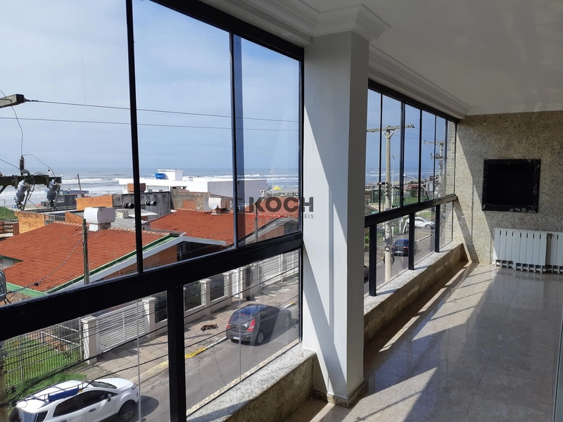 Apartamento VISTA MAR com 04 dormitórios, em Capão da Canoa: 2ª foto da galeria de imagens do imóvel