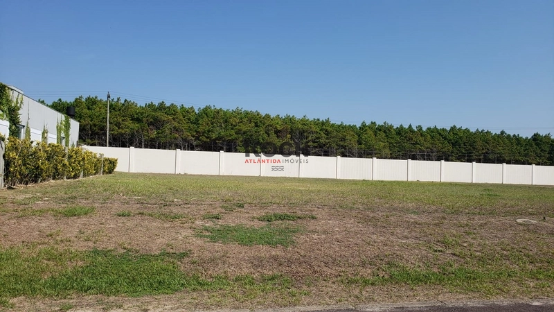 Terreno 457,76m² no Condomínio Costa Serena: 2ª foto da galeria de imagens do imóvel