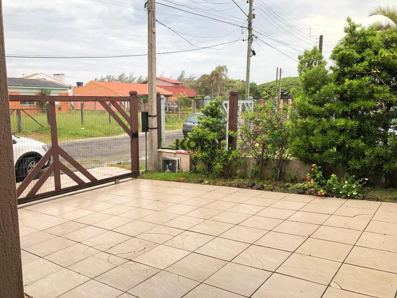 Casa térrea, 03 dormitórios em Xangri-lá: 3ª foto da galeria de imagens do imóvel