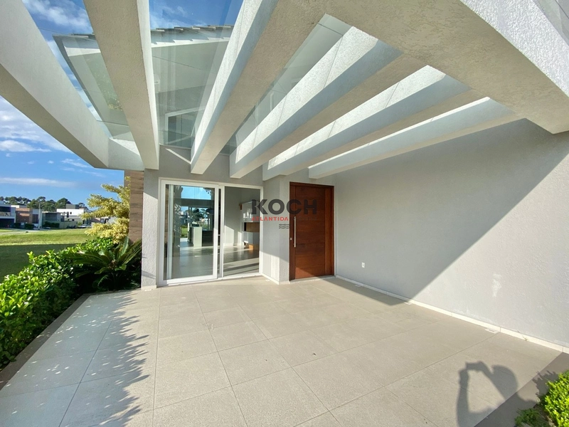 Casa térrea, 04 suítes no Condomínio Capão Ilhas Resort: 2ª foto da galeria de imagens do imóvel