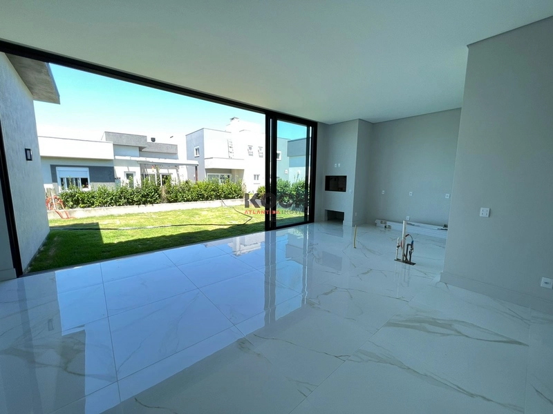 Casa térrea, 04 suítes no Condomínio Dubai Resort: 4ª foto da galeria de imagens do imóvel