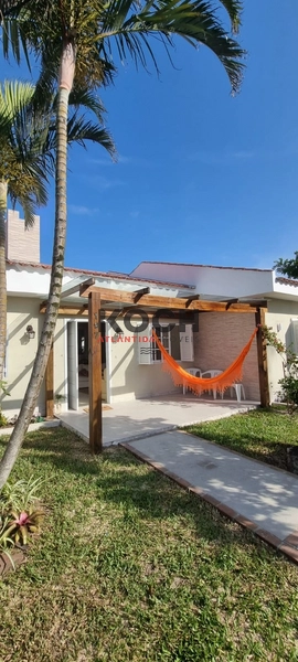 Casa com 06 suítes, PISCINA, em Atlântida: 3ª foto da galeria de imagens do imóvel