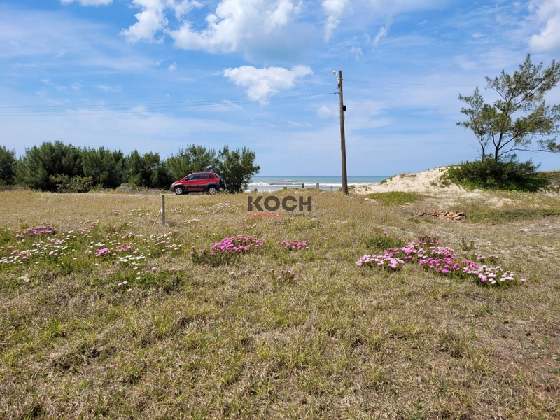 2 terreno com 741,70m² na Praia do Arpoador Beira Mar: 1ª foto da galeria de imagens do imóvel