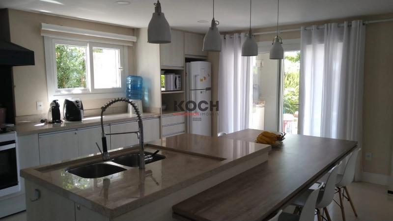 Sobrado DECORADO com 03 suítes no Condomínio Sea Coast: 10ª foto da galeria de imagens do imóvel