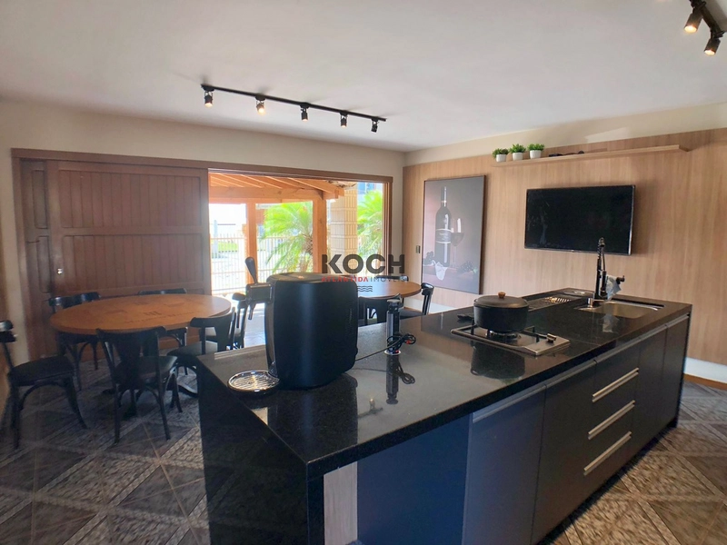 Casa com 3 dormitórios no centro de Xangri-lá: 16ª foto da galeria de imagens do imóvel