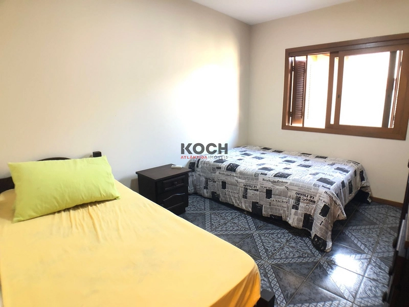 Casa com 3 dormitórios no centro de Xangri-lá: 8ª foto da galeria de imagens do imóvel