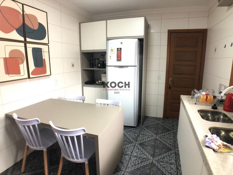Casa com 3 dormitórios no centro de Xangri-lá: 17ª foto da galeria de imagens do imóvel