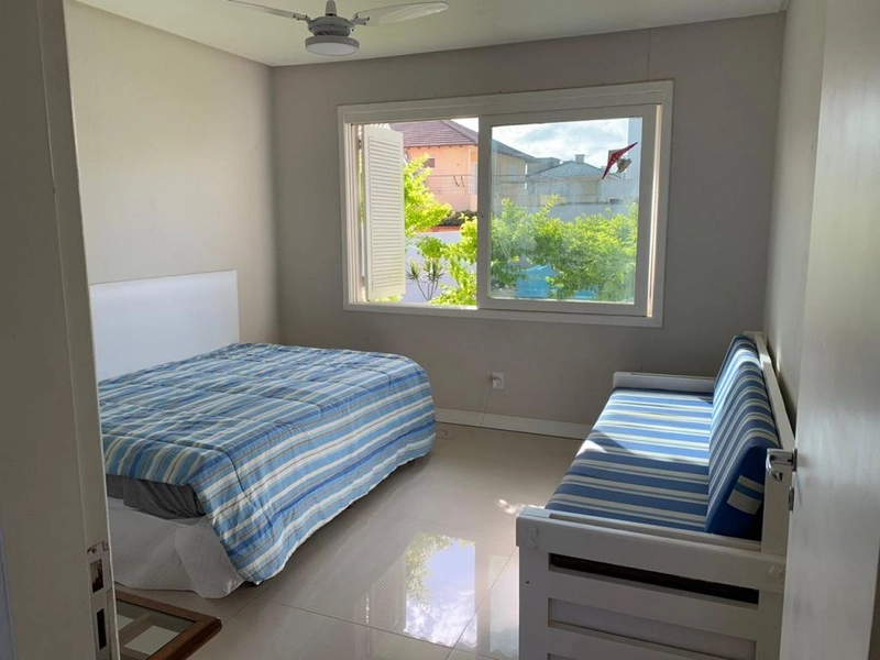Casa com 3 dormitórios, piscina, Beira Mar, Atlântida/RS: 28ª foto da galeria de imagens do imóvel