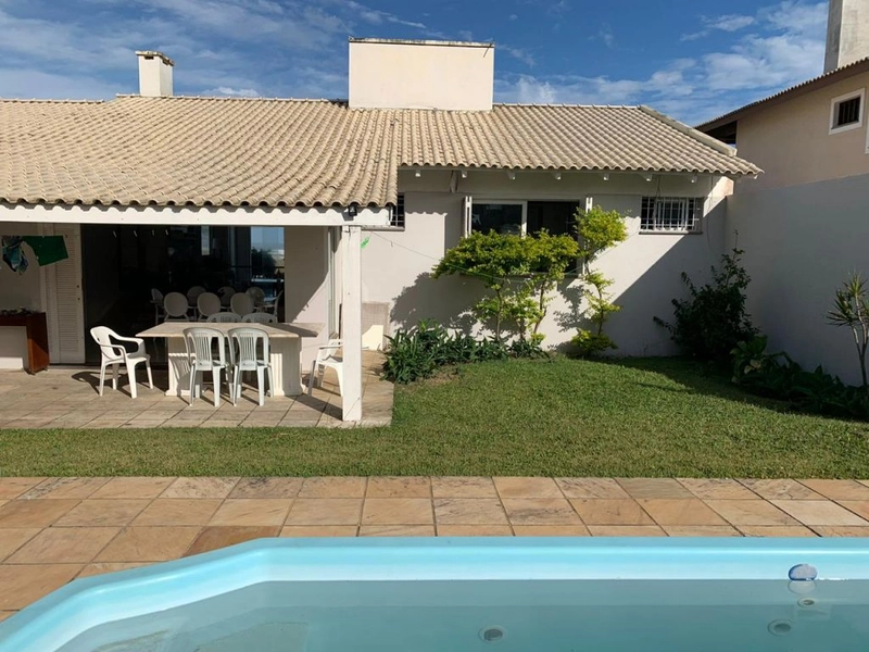 Casa com 3 dormitórios, piscina, Beira Mar, Atlântida/RS: 24ª foto da galeria de imagens do imóvel
